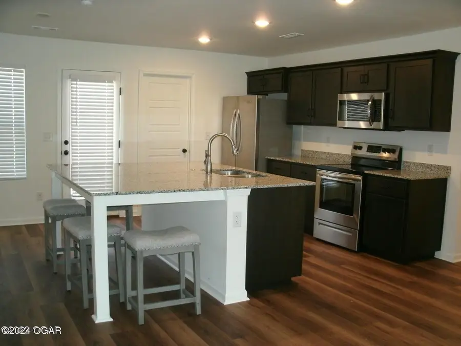 608 Cass Circle, Duenweg, MO 64841 - Image #3