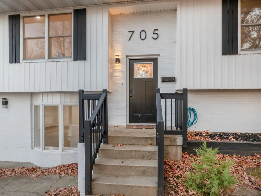 705 S Clay Street, Nevada, MO 64772 - Image #3