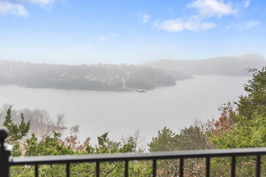 245 Amanda Road, Ridgedale, MO 65739 - Image #2