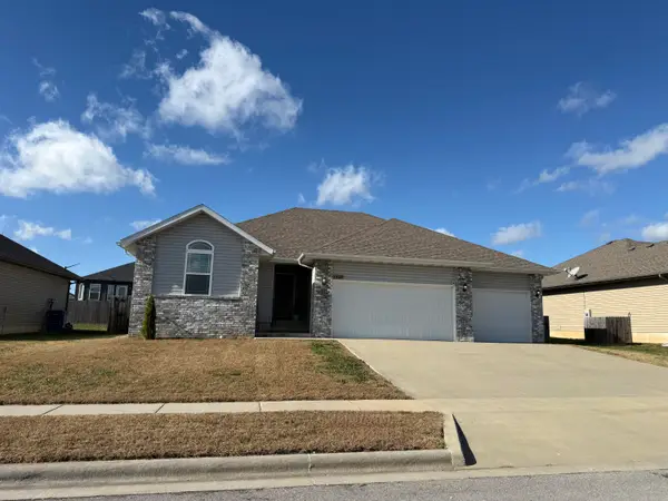 1359 S Marseilles Avenue, Republic, MO 65738