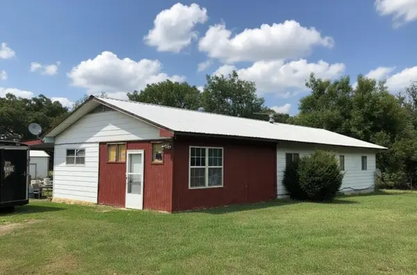 5841 East Highway 90, Pineville, MO 64856