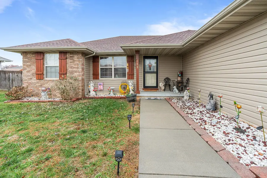108 N Ashton Avenue, Clever, MO 65631 - Image #3
