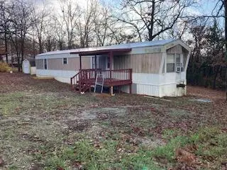 23864 Oakwood Terrace, Hermitage, MO 65668