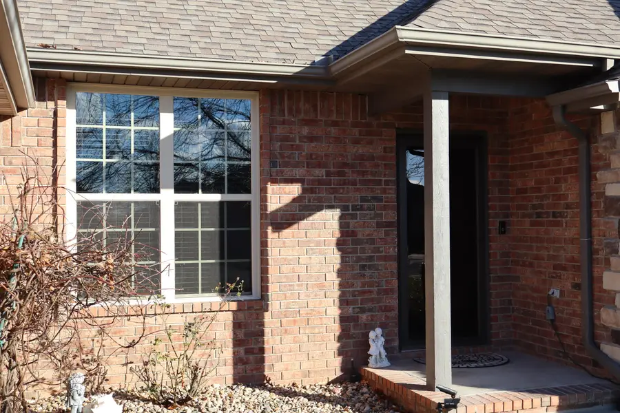 5644 S Winsor Drive, Battlefield, MO 65619 - Image #3