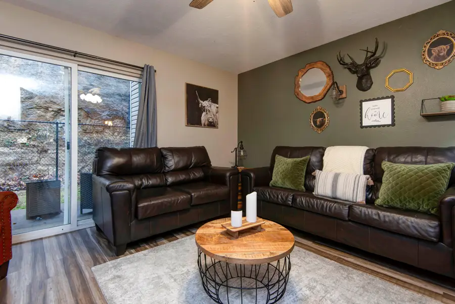 2957 Vineyards Parkway #31-2, Branson, MO 65616 - Image #3