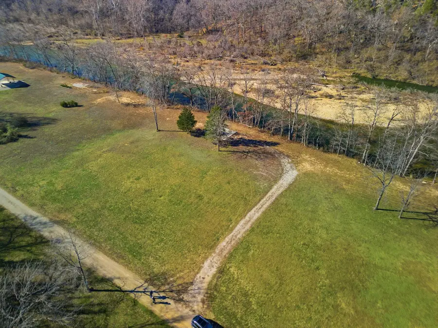 000 Blue Ribbon Landing, Dora, MO 65637 - Image #2