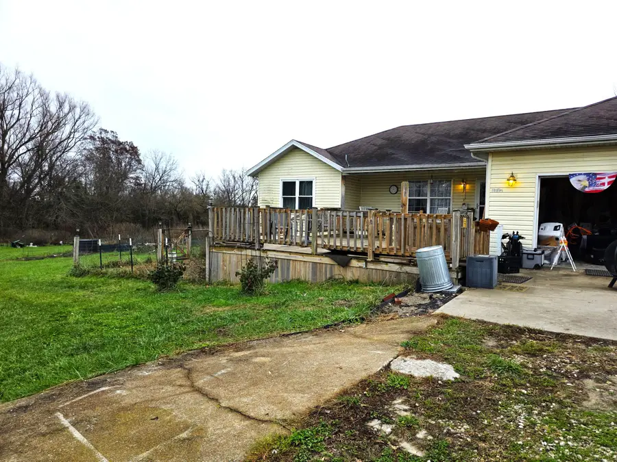 5106 S 165th Road, Bolivar, MO 65613 - Image #2