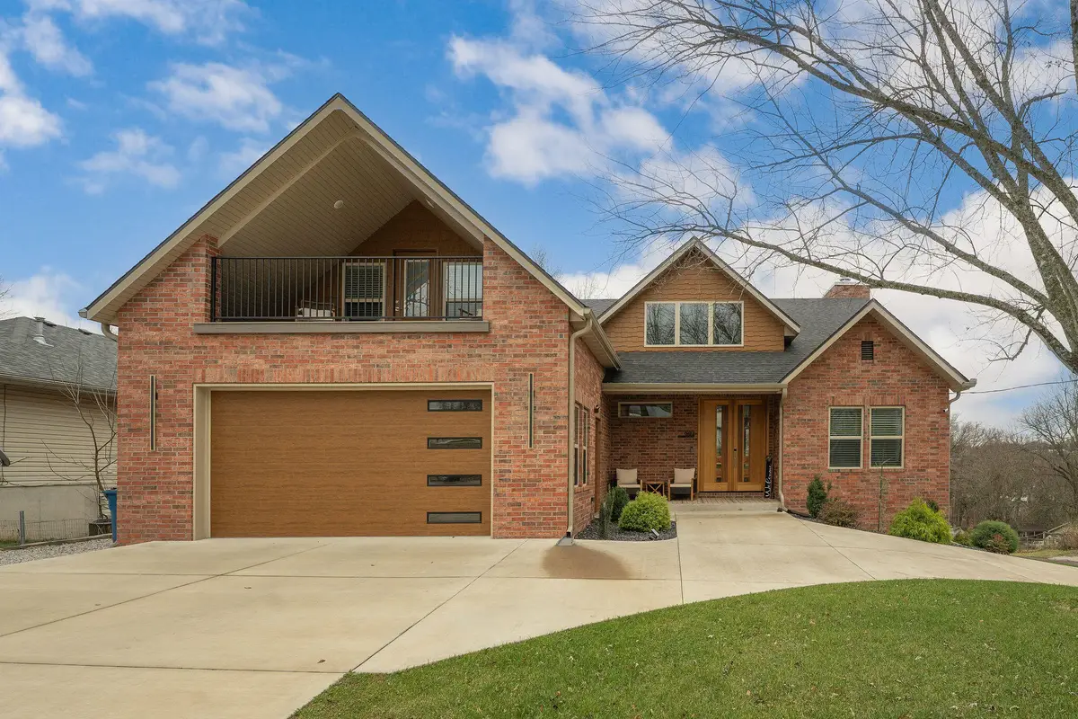 502 E Robertson Street, Ozark, MO 65721 - Image #1