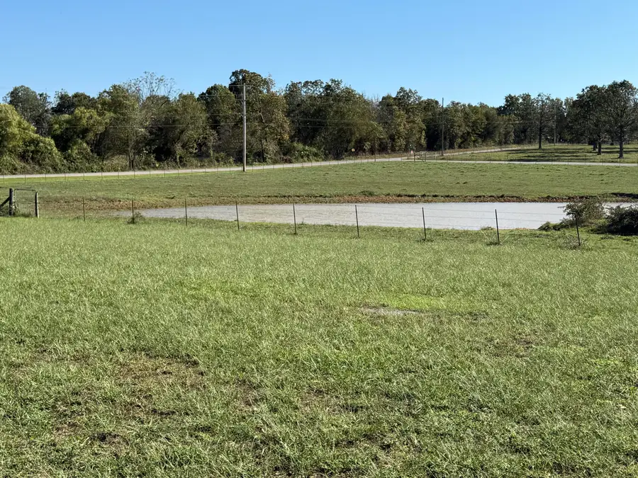 19327 Lawrence 1210, Aurora, MO 65605 - Image #2