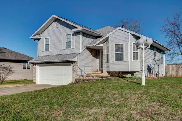 4043 W Portland Street, Springfield, MO 65807