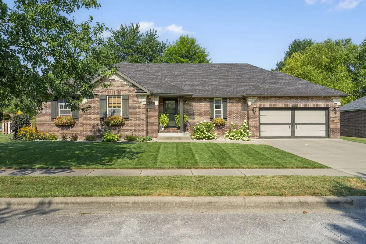 1121 N Arlington Street, Nixa, MO 65714 - Image #1