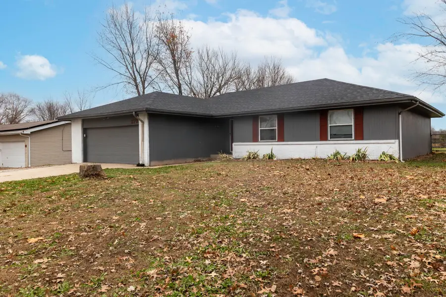 270 S Meadowlark Street, Fair Grove, MO 65648 - Image #2