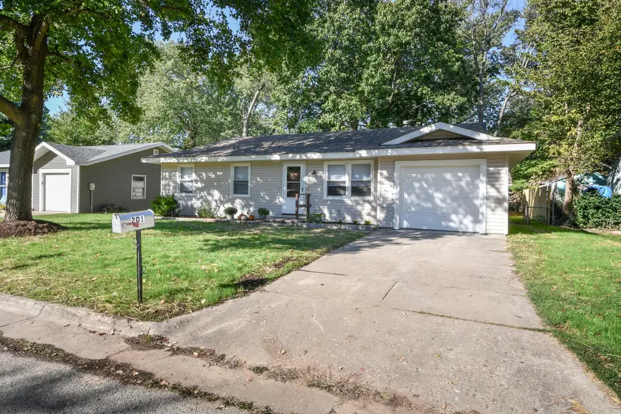 201 S Meadowview Avenue, Springfield, MO 65802 - Image #2