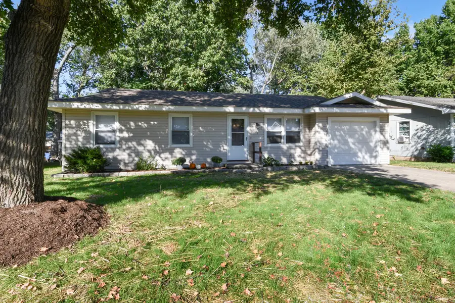 201 S Meadowview Avenue, Springfield, MO 65802 - Image #3