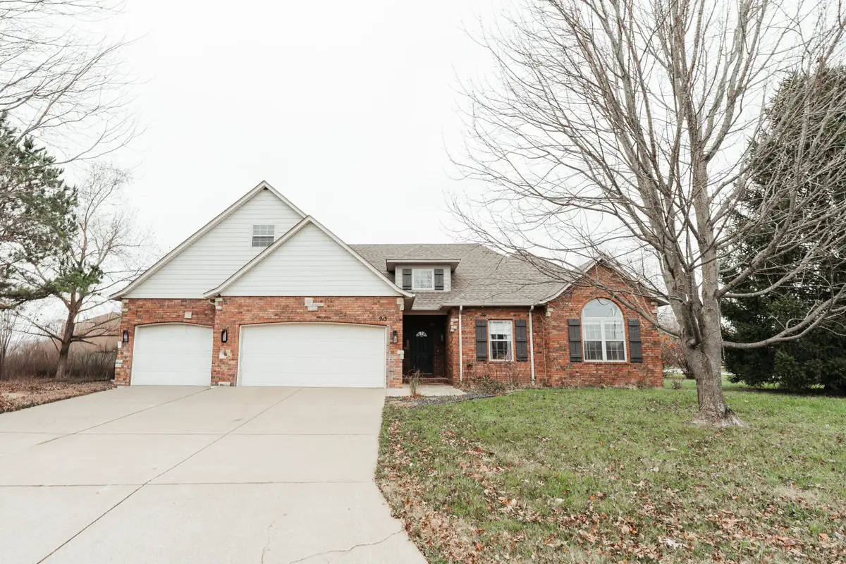 913 E Shore Line Drive, Ozark, MO 65721 - Image #1