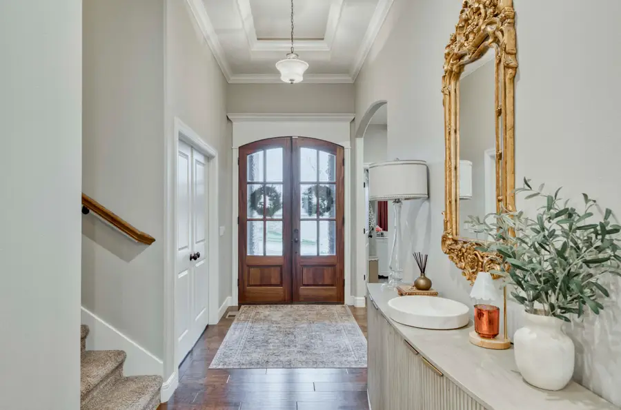 2933 S Camber Avenue, Springfield, MO 65809 - Image #2