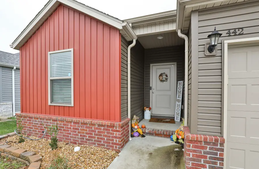 442 W Picardy Street, Republic, MO 65738 - Image #3