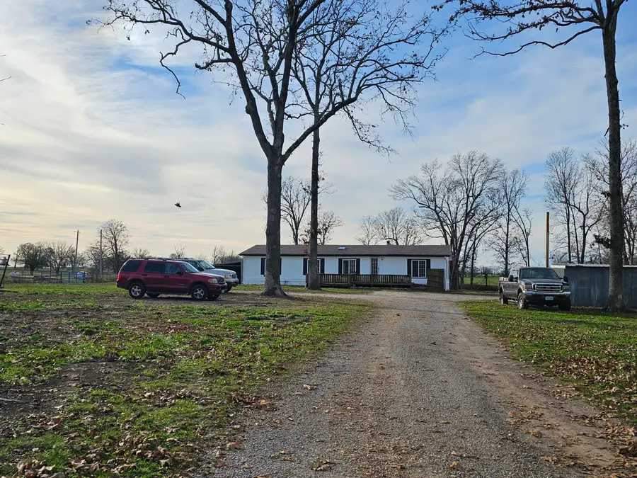 23105 Lawrence 1200, Aurora, MO 65605 - Image #2