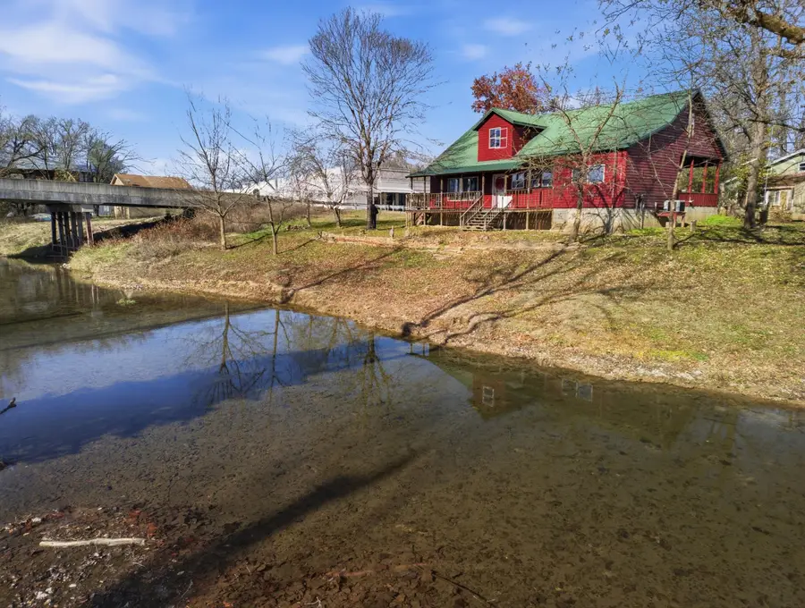 305 Thomas Street, Birch Tree, MO 65438 - Image #2