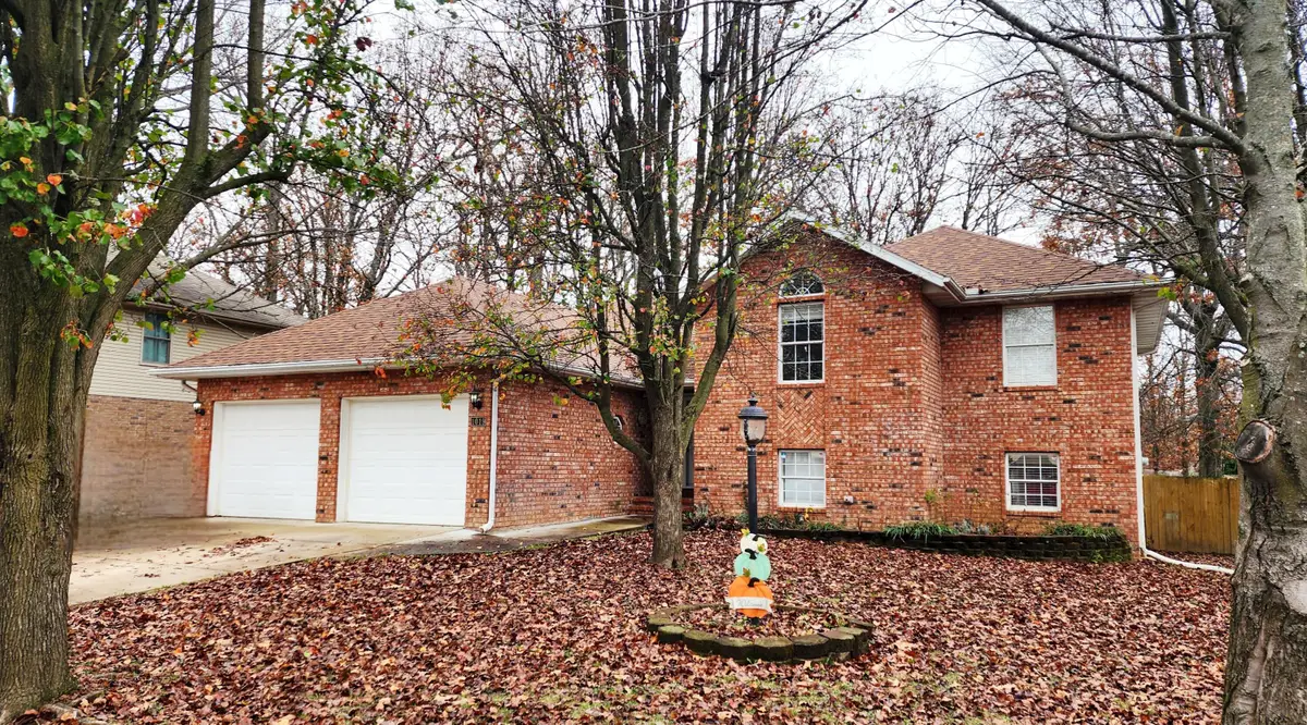 1019 E Daniels Street, Aurora, MO 65605 - Image #1