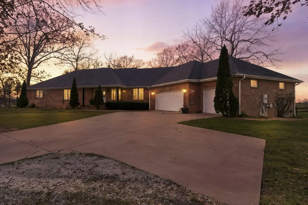 308 S Tanglewood Drive, Ozark, MO 65721 - Image #1