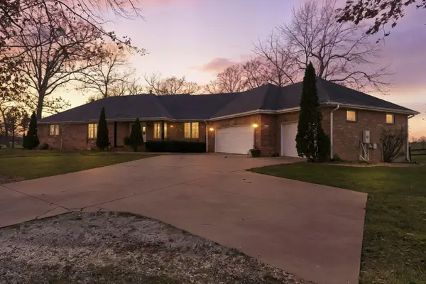 308 S Tanglewood Drive, Ozark, MO 65721