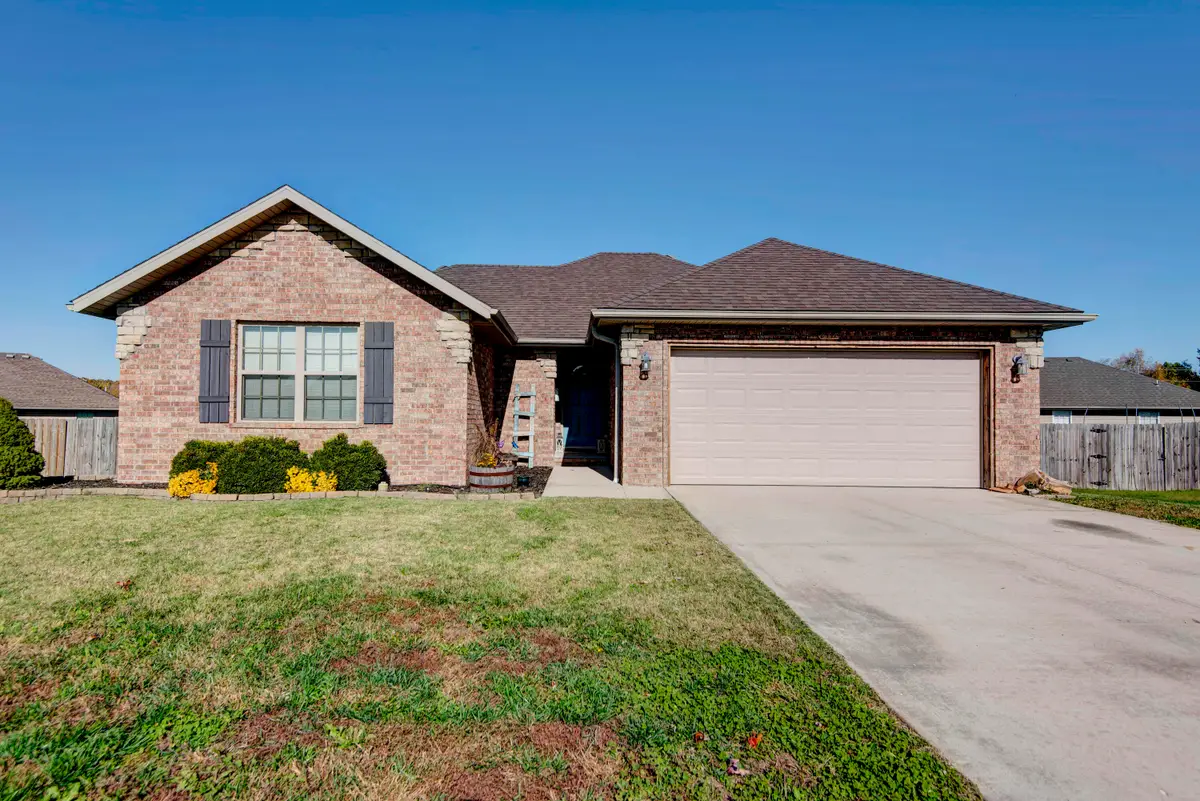 2447 E High Ridge Road, Republic, MO 65738 - Image #1