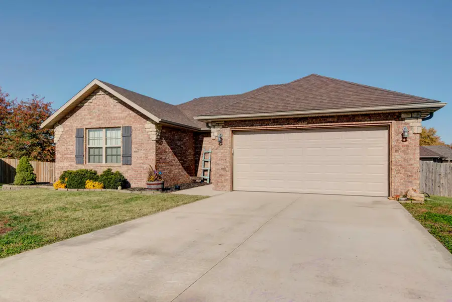 2447 E High Ridge Road, Republic, MO 65738 - Image #2
