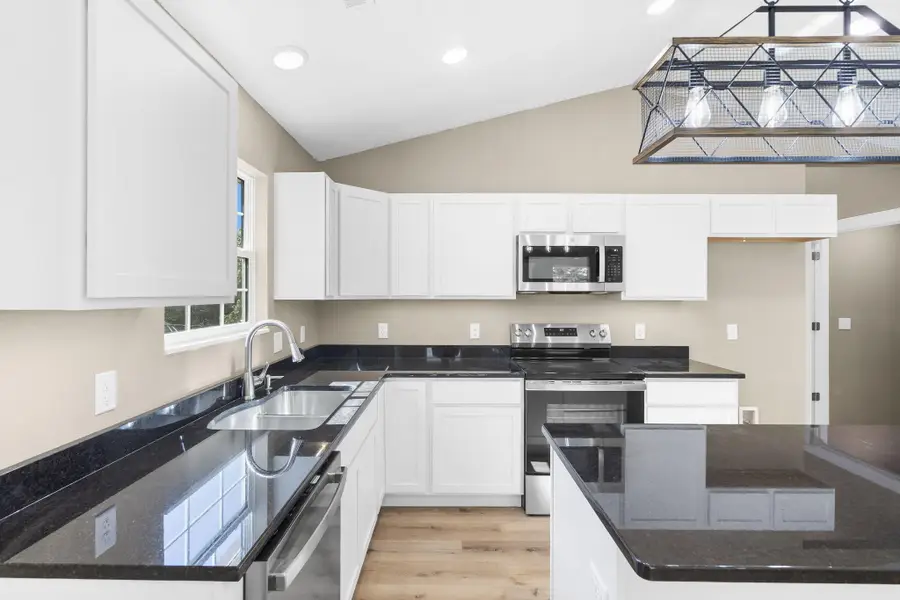 2783 Maple Street, Hollister, MO 65672 - Image #3