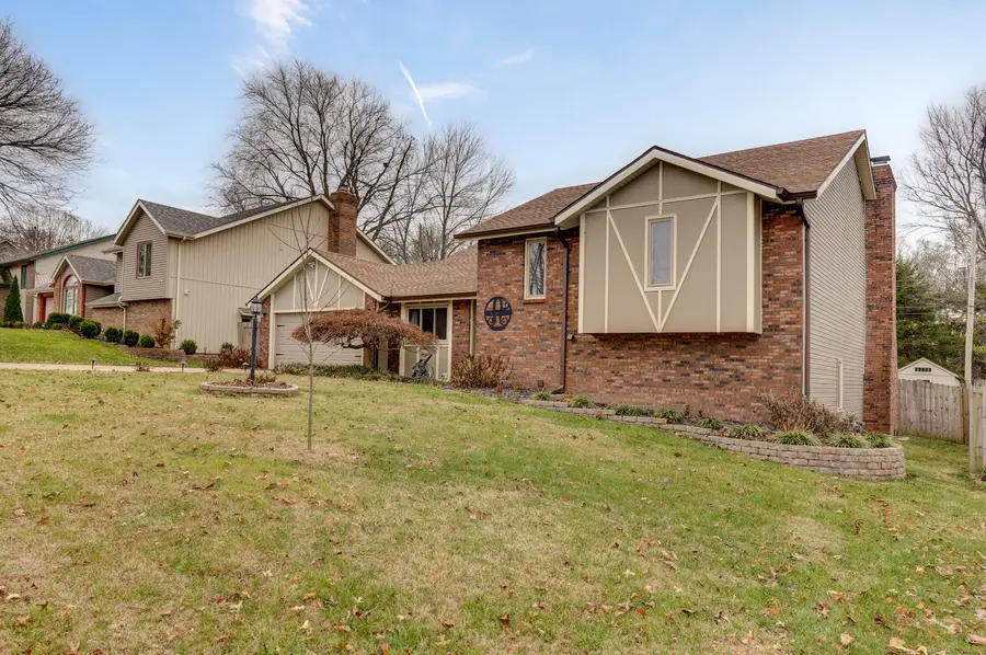 1226 E Highpoint Street, Springfield, MO 65804 - Image #3