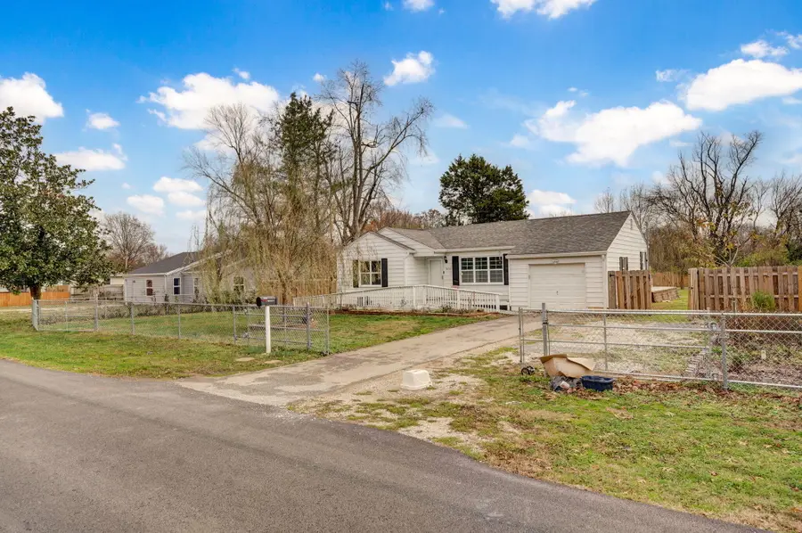 2830 W State Street, Springfield, MO 65802 - Image #2