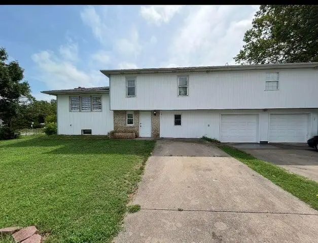 101 Cambridge Drive #A/B, Carl Junction, MO 64834 - Image #1