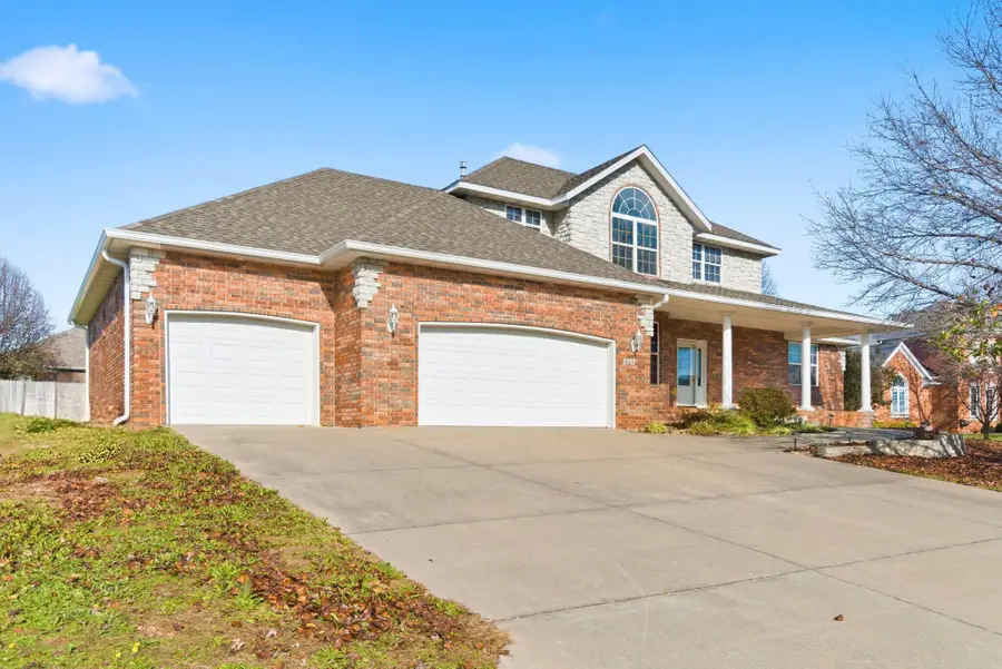 2707 W Highpoint Circle, Ozark, MO 65721 - Image #2