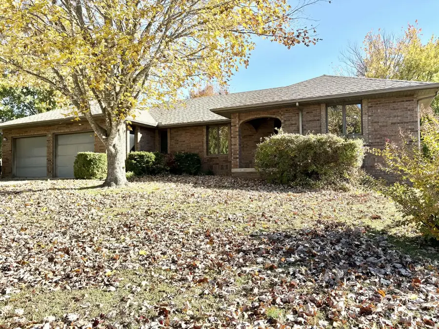 1504 Woodland Circle, Mountain Grove, MO 65711 - Image #3