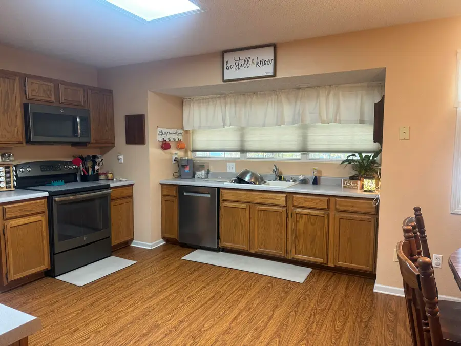 7812 Nadine Road, Houston, MO 65483 - Image #3