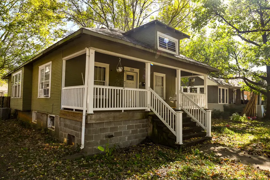 223 N Sergeant Avenue, Joplin, MO 64801 - #3