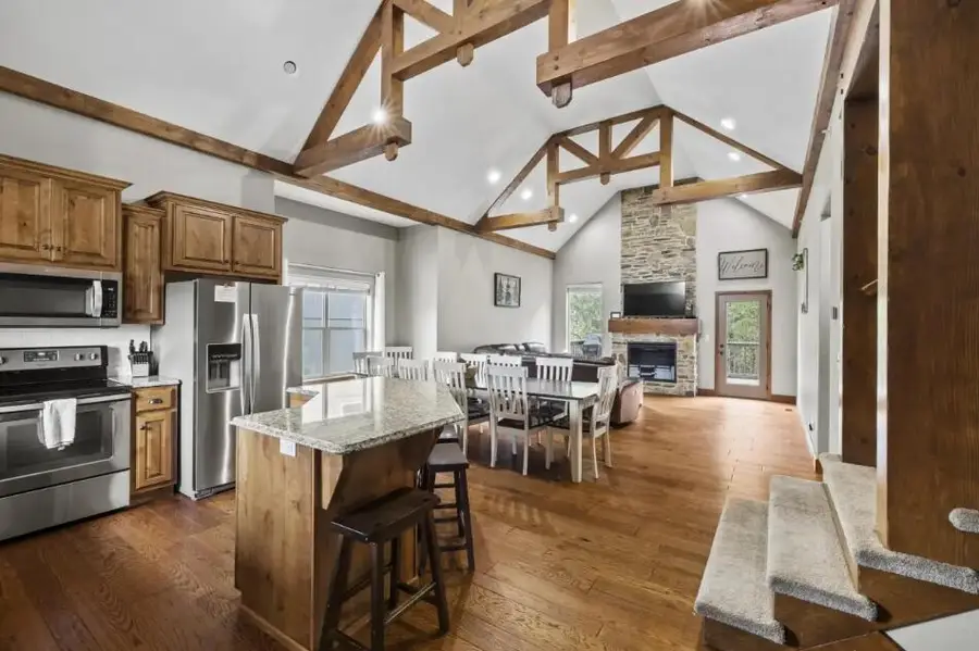 210 Deep Forest, Hollister, MO 65672 - Image #2