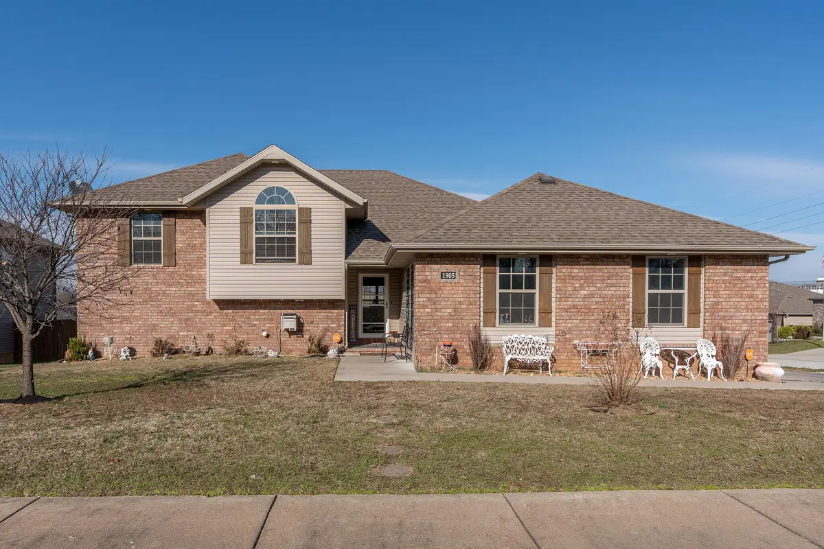 1905 W Springdale Street, Springfield, MO 65803 - Image #1