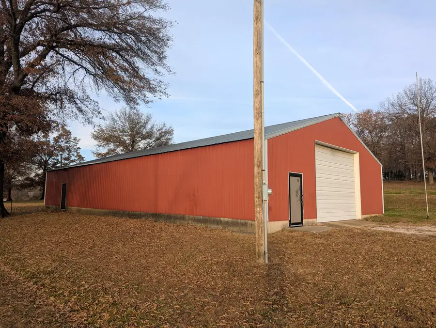 000 S 28th Road, Dunnegan, MO 65640 - Image #3