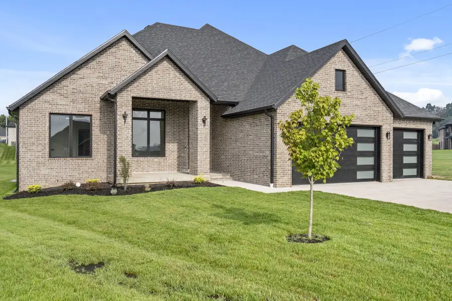 1999 N Alysheba Court, Springfield, MO 65802 - Image #2