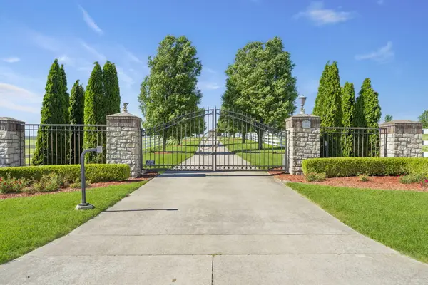 3731 S Farm Road 219, Rogersville, MO 65742