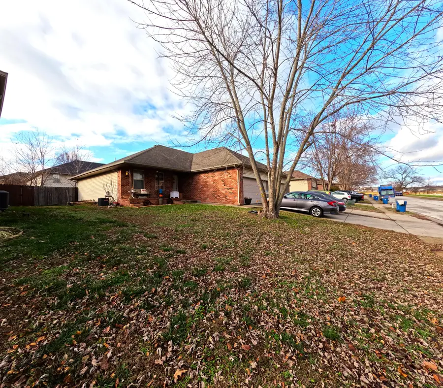 1105 1107 N 24th Street, Ozark, MO 65721 - Image #2