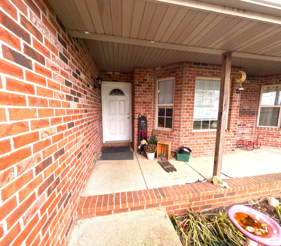 2308 2310 W Jonquil Lane, Ozark, MO 65721 - Image #2
