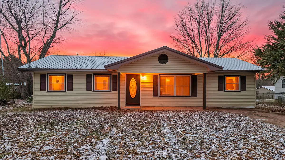 7358 West Street, Birch Tree, MO 65438 - Image #1