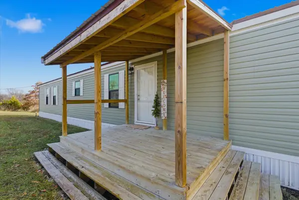 2144 State Highway O, Seymour, MO 65746