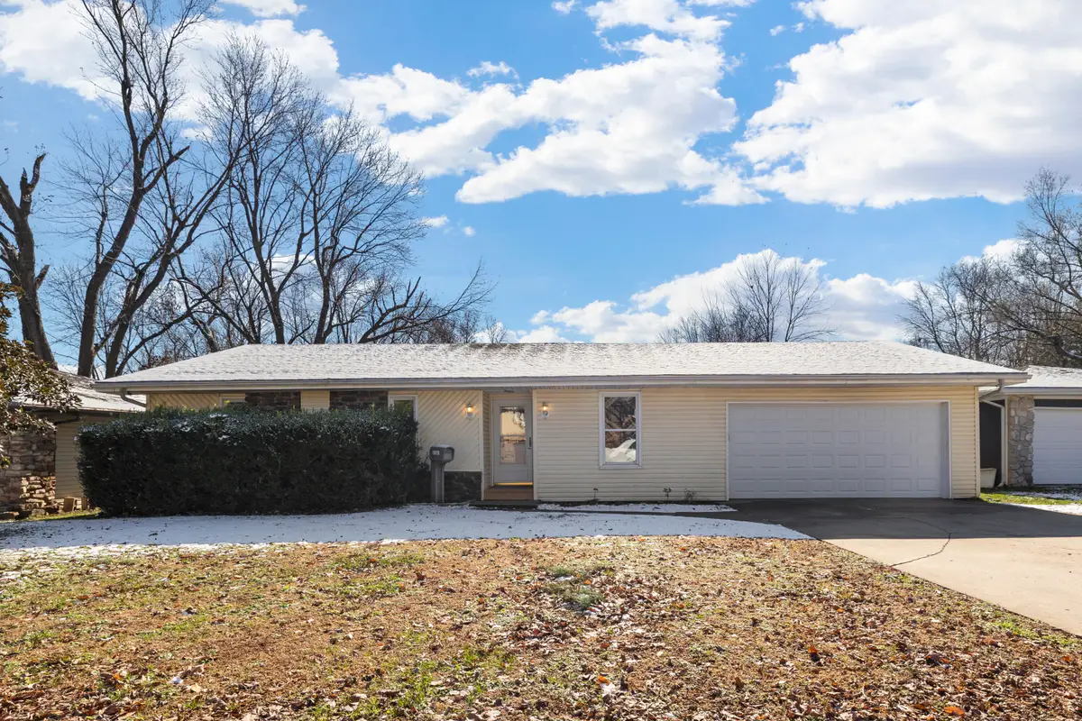 1632 W Berkeley Street, Springfield, MO 65807 - Image #1