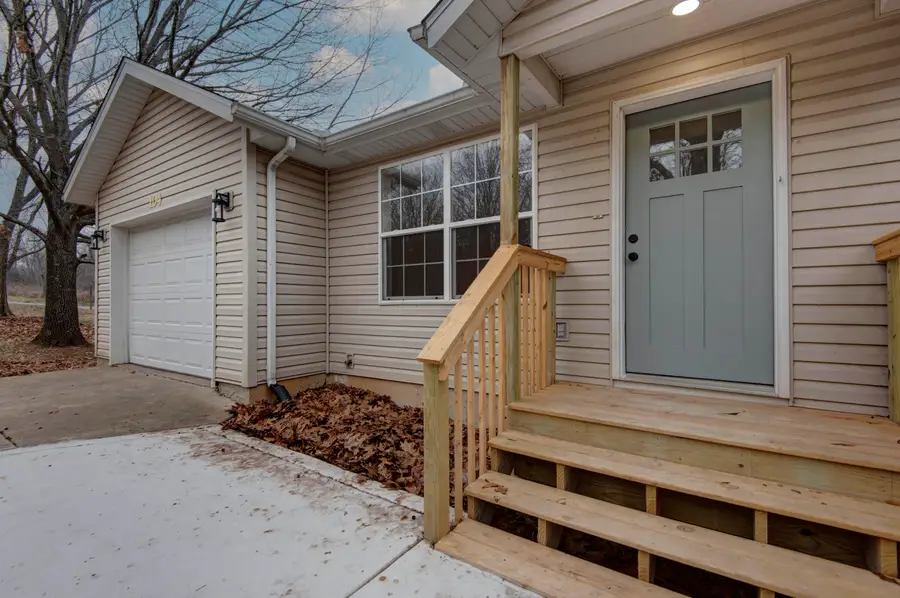 104 Barnridge Road, Highlandville, MO 65669 - Image #3