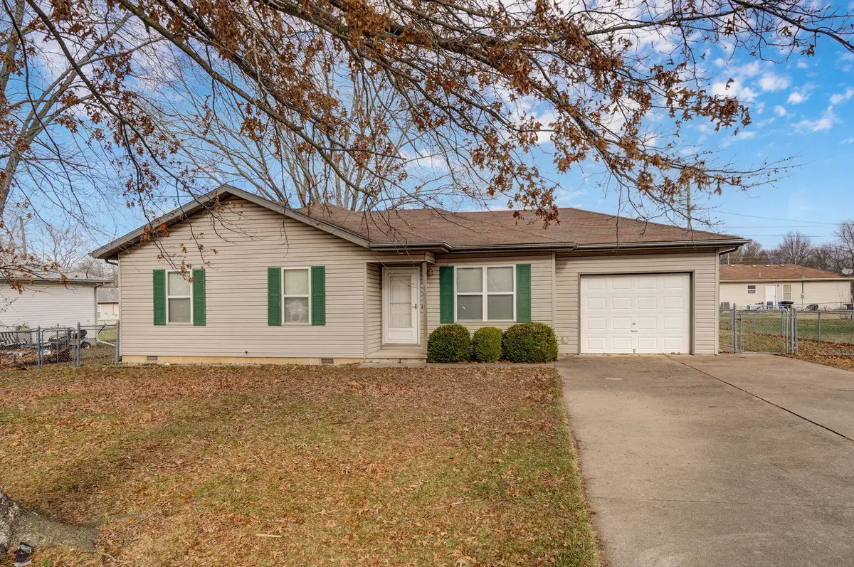 541 N Travis Street, Marshfield, MO 65706 - Image #1