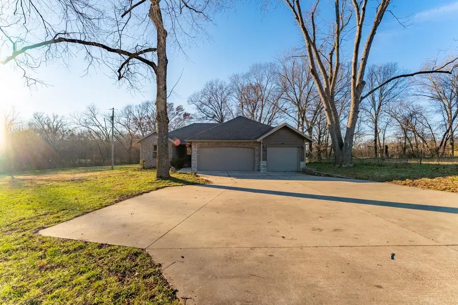 3243 Selmore Road, Ozark, MO 65721 - Image #2