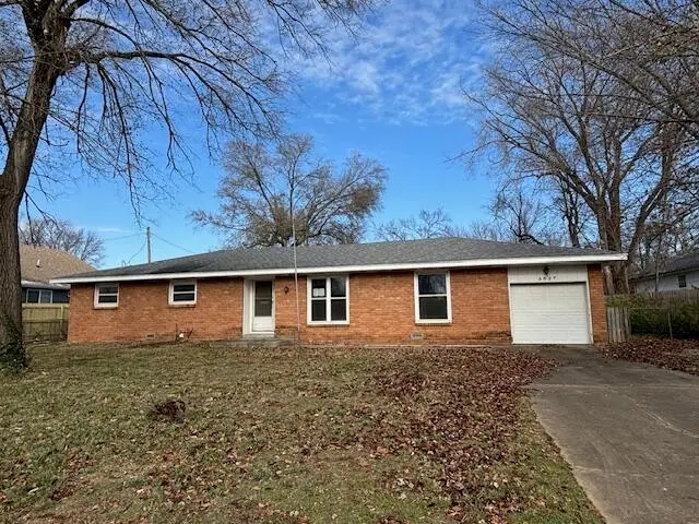2527 W Lombard Street, Springfield, MO 65802 - Image #1
